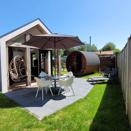 Tiny Zen House In Heinkenszand With Private Sauna, Airco, Outdoor Swimming Pool, Wifi And 2 Bedrooms Dış mekan fotoğraf