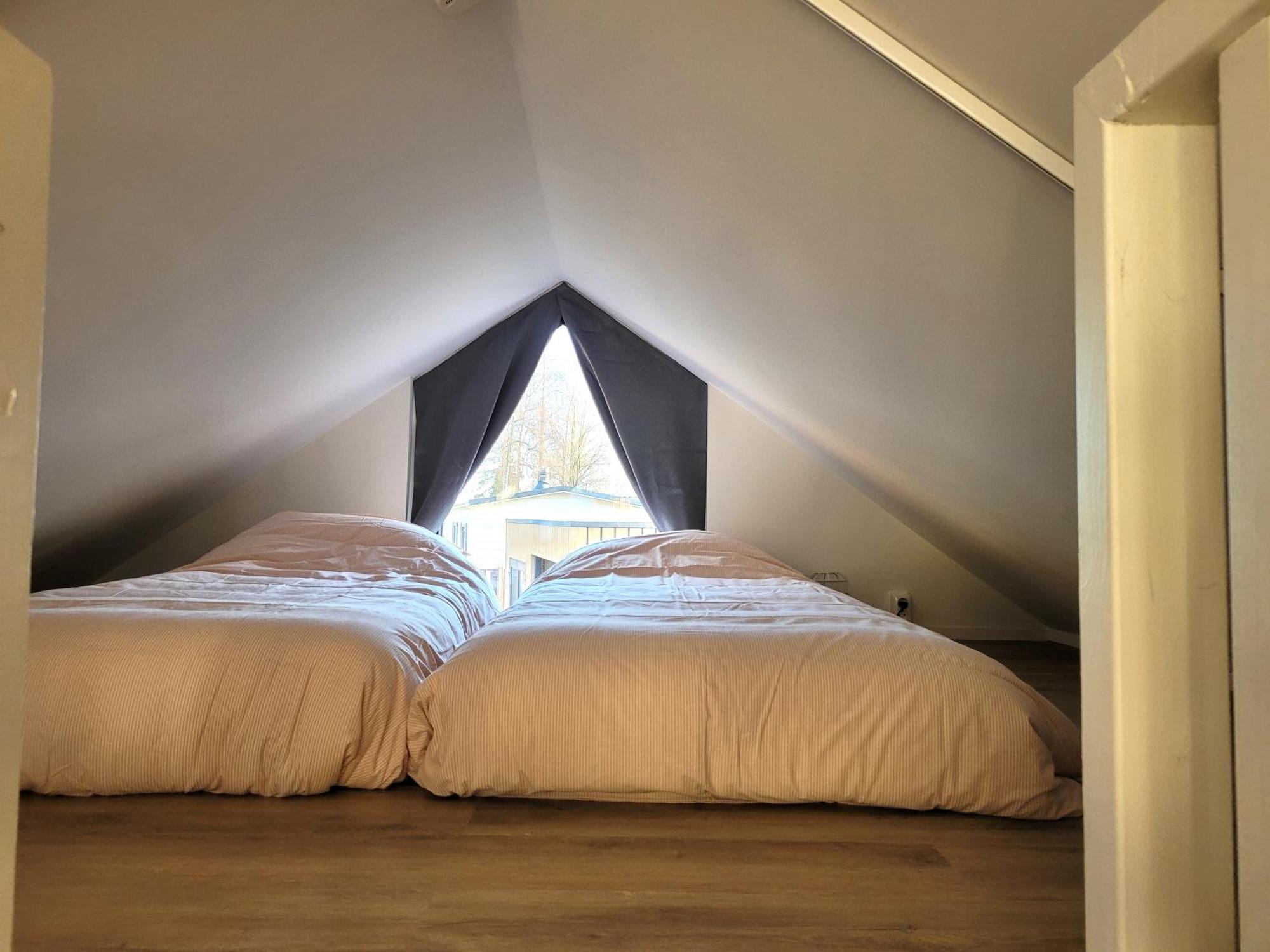 Tiny Zen House In Heinkenszand With Private Sauna, Airco, Outdoor Swimming Pool, Wifi And 2 Bedrooms Dış mekan fotoğraf